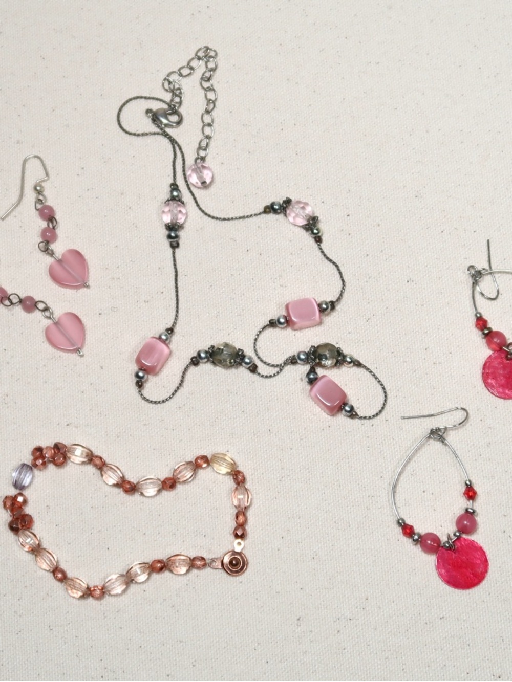 Pink Handmade Jewelry Bundle – Heart Earrings, Beaded Bracelet & Necklace Set